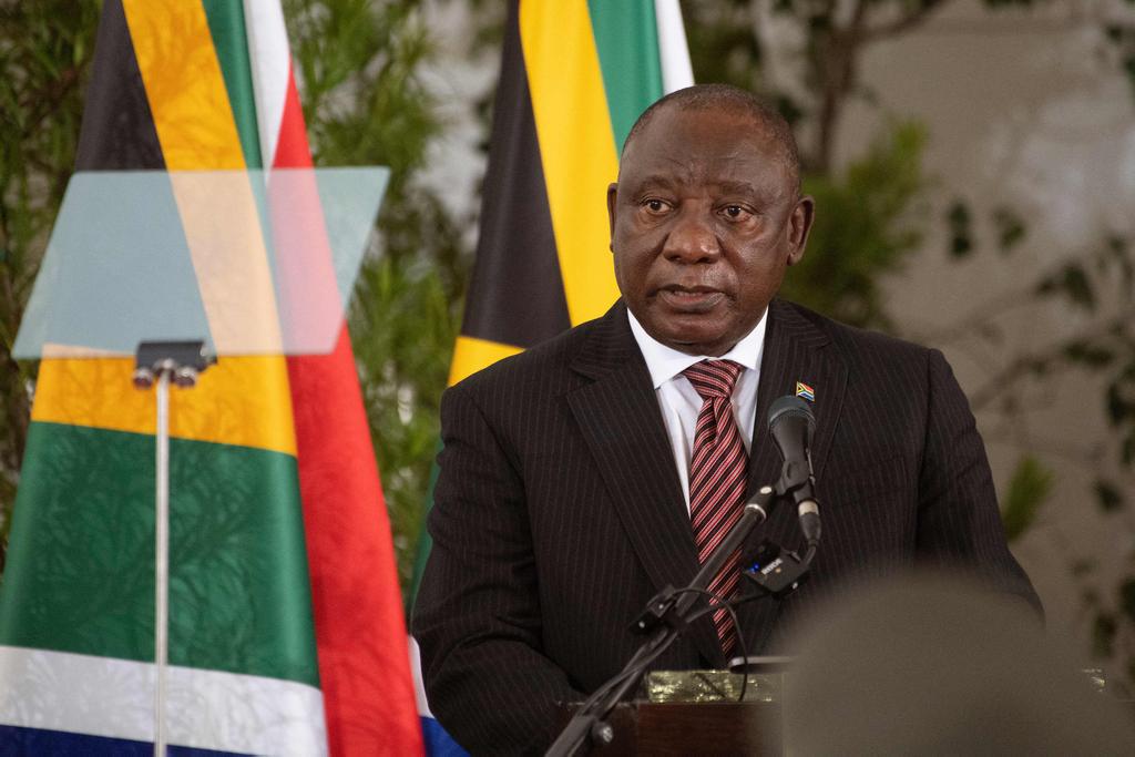 Le président Sud-africain testé positif à la Covid-19
